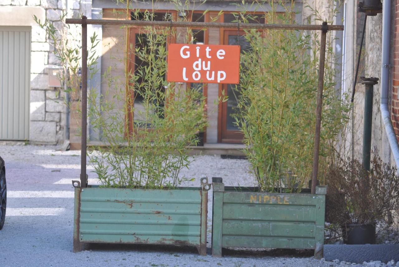 쿠뱅 Le Gite Du Loup 빌라 외부 사진